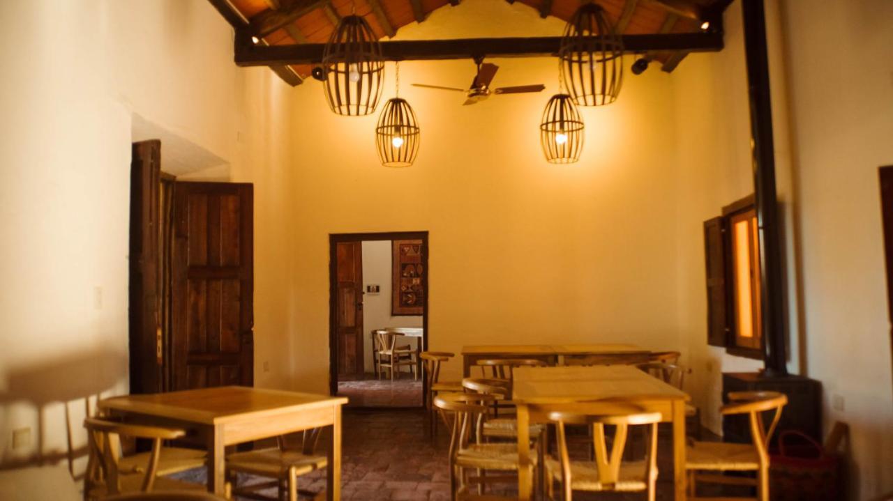 La Casona De Moldes Hotel Coronel Moldes Екстериор снимка