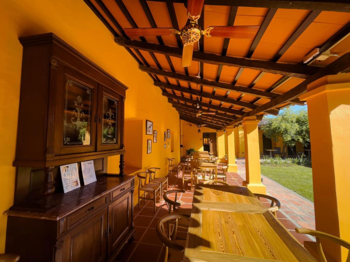 La Casona De Moldes Hotel Coronel Moldes Екстериор снимка