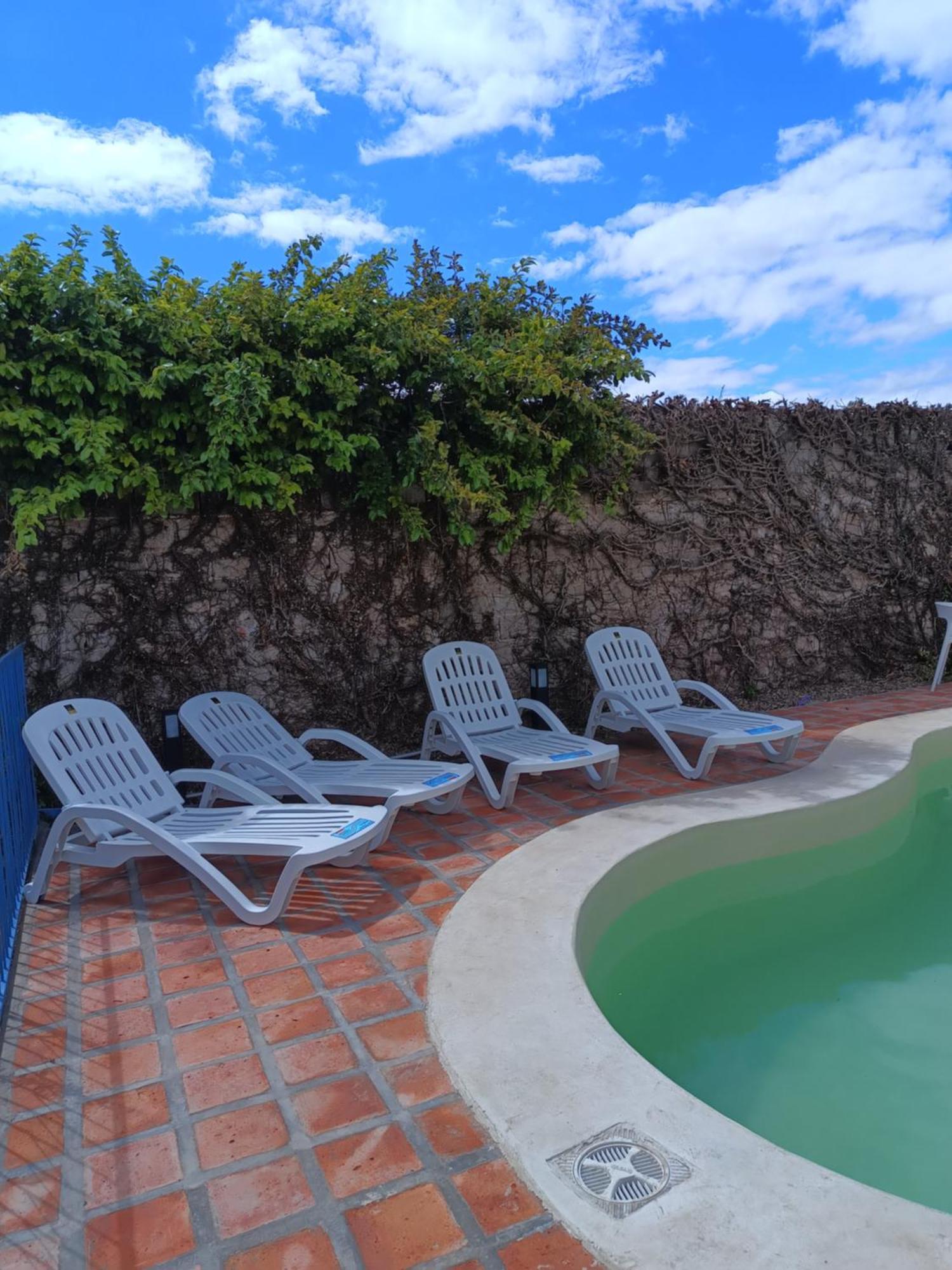 La Casona De Moldes Hotel Coronel Moldes Екстериор снимка